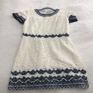 White lace embroidered sea ny dress size 4